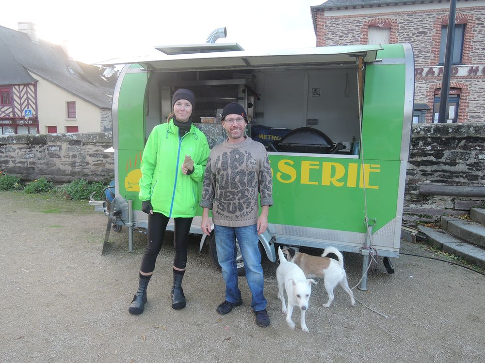 Galette-saucisse à Pont Réan: l'encas parfait après 110km de vélo!
