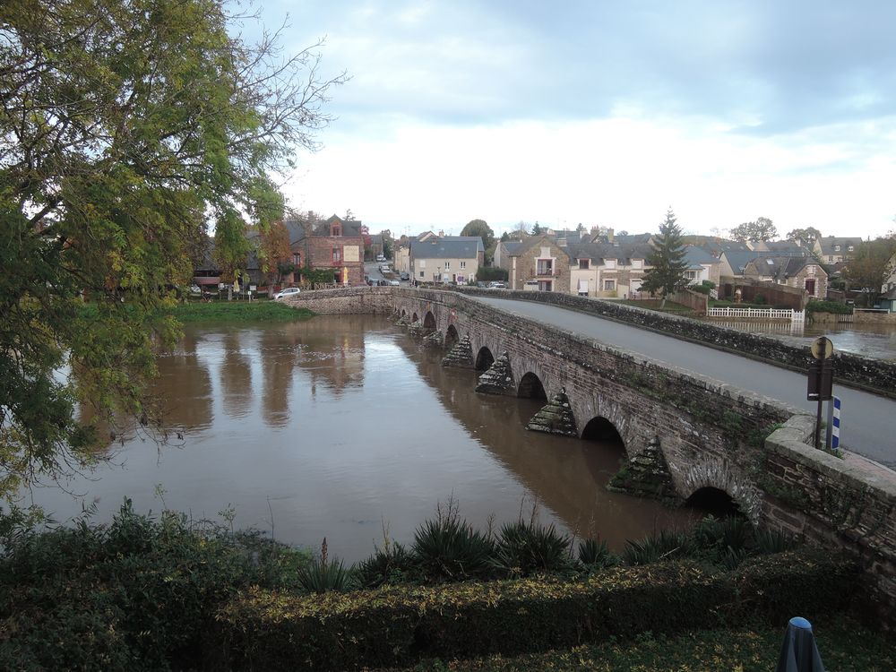 Vue de notre chambre au Grand Hôtel à Pont Réan