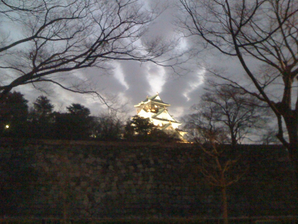 Balade un soir au château: on se croirait chez la famille Adams