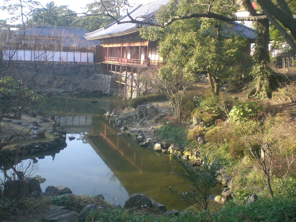 Promenade dans le parc en plein centre ville