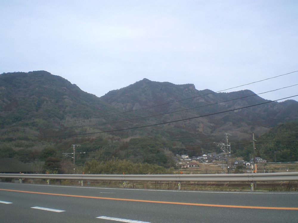 Nous allons planter la tente par ici pour la nuit