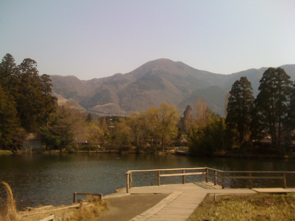 Arrêt à Yufuin, ville touristique au milieu des volcans