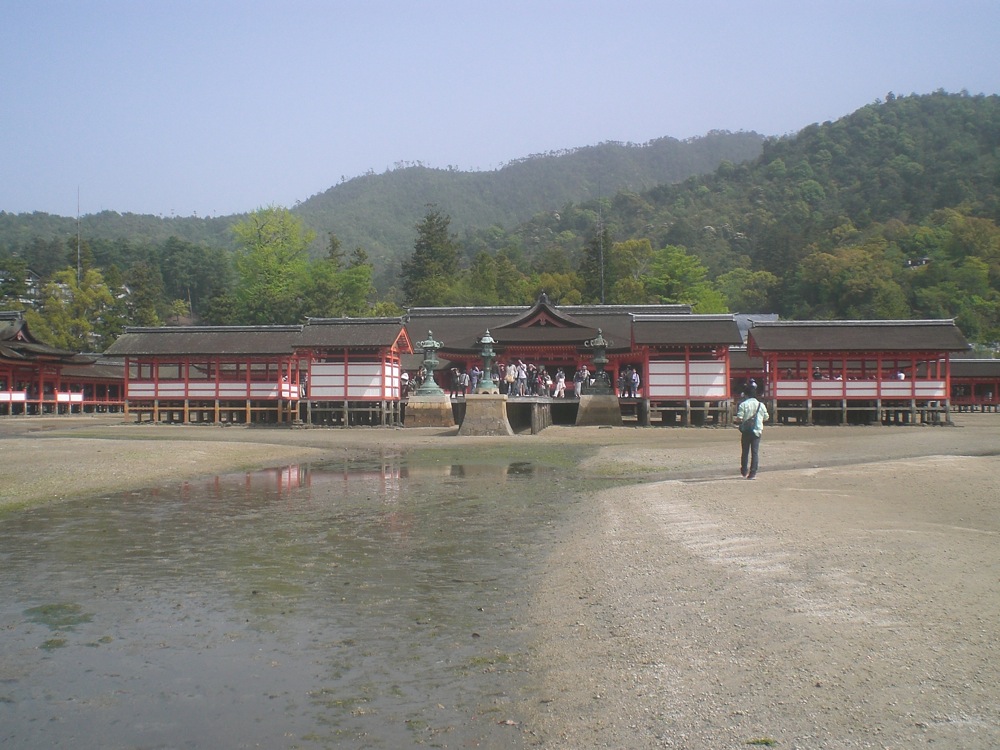 Le temple de Itsukushima