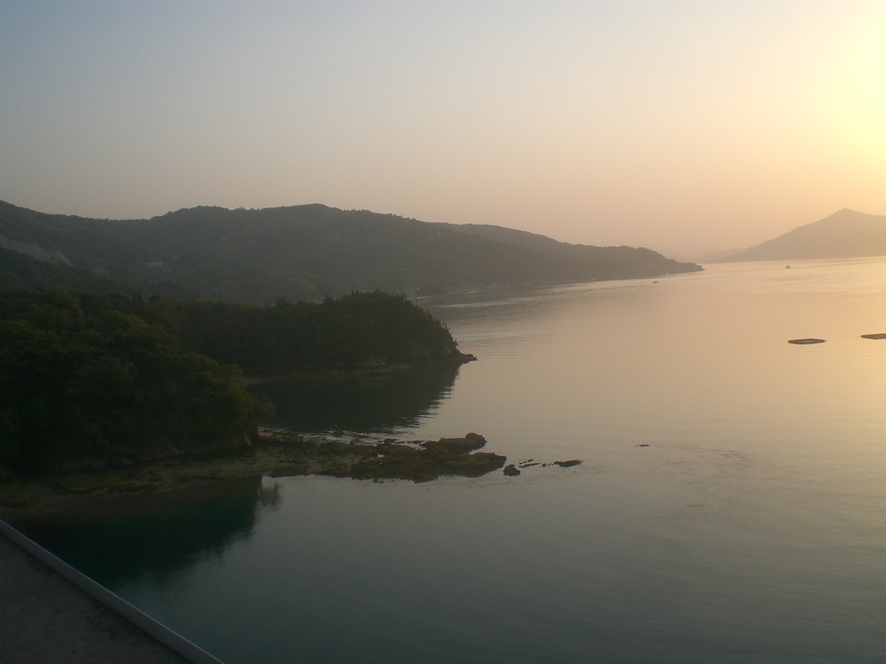 Fin de journée, il ne nous reste qu'à prendre quelques photos et planter la tente!