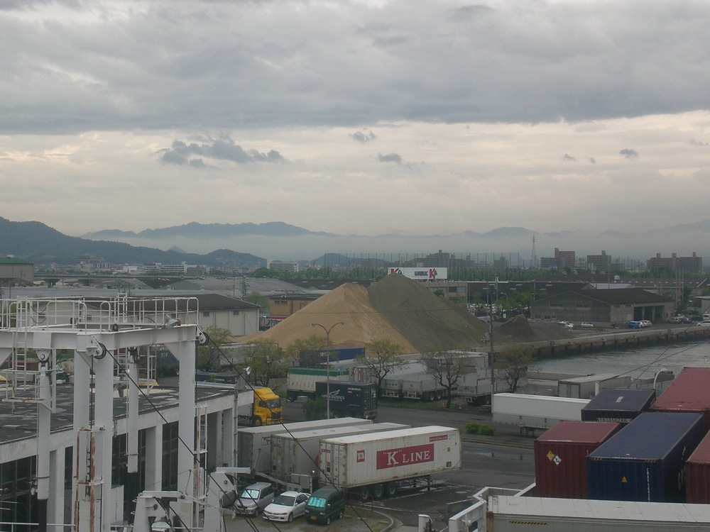 Depuis le ferry qui nous mène à Kobe