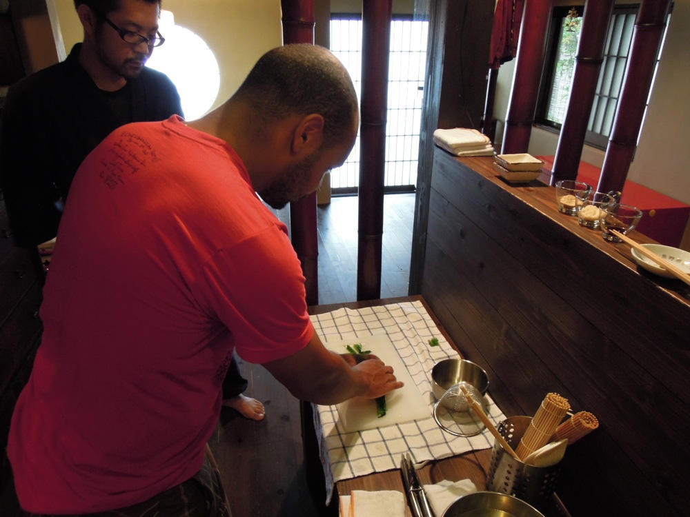 François coupe les épinards