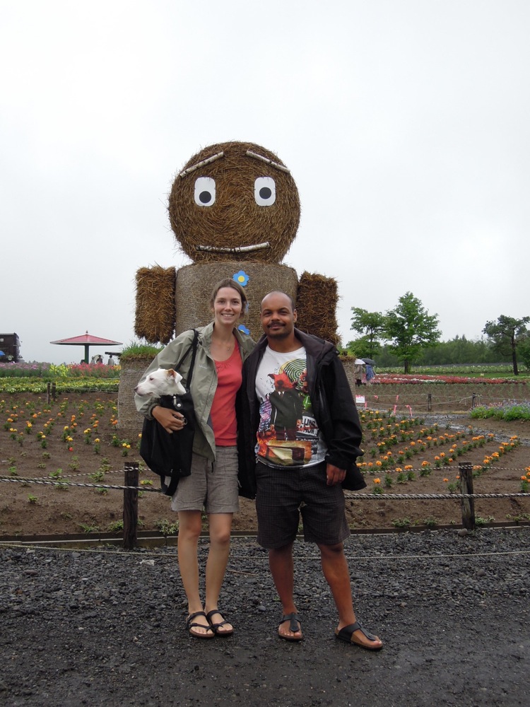 Sortie avec nos voisins du camping de Kamifurano: la famille Bardet nous a proposé de nous emmener en voiture se promener dans les environs: une aubaine pour nous en ce jour de pluie!