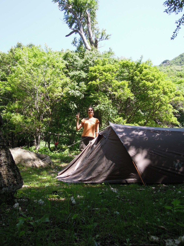 Camping pas vraiment officiel mais on y est bien!