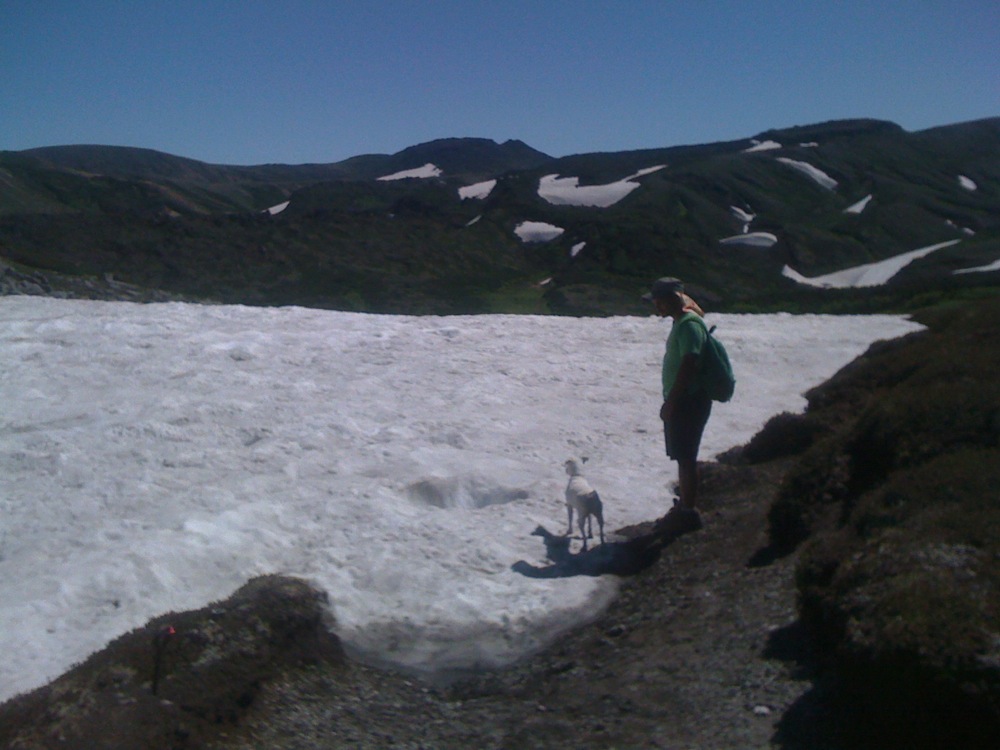 Marche du Mt Kurodake: la neige! Alors forcément on ne résiste pas!