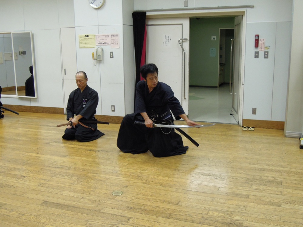 Iaido: art martial japonais se focalisant sur l'acte de dégainer le sabre et de trancher en un seul mouvement